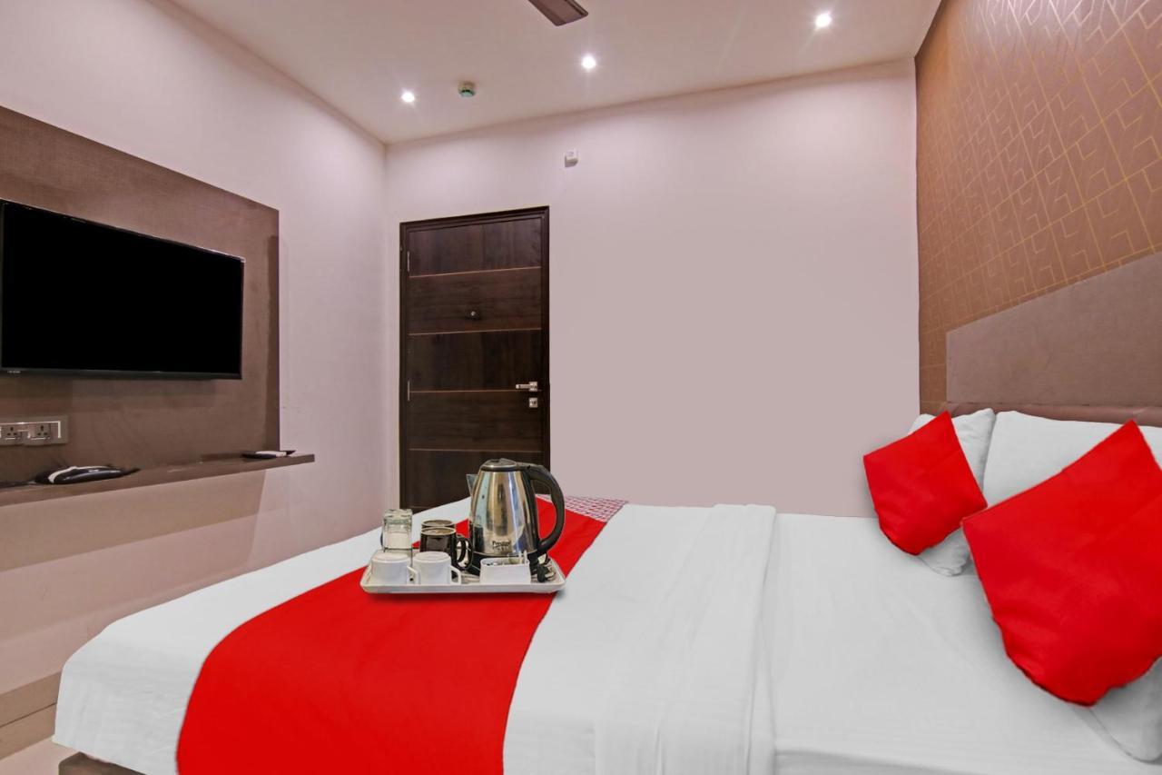 Hotel 19 West 뉴델리 외부 사진