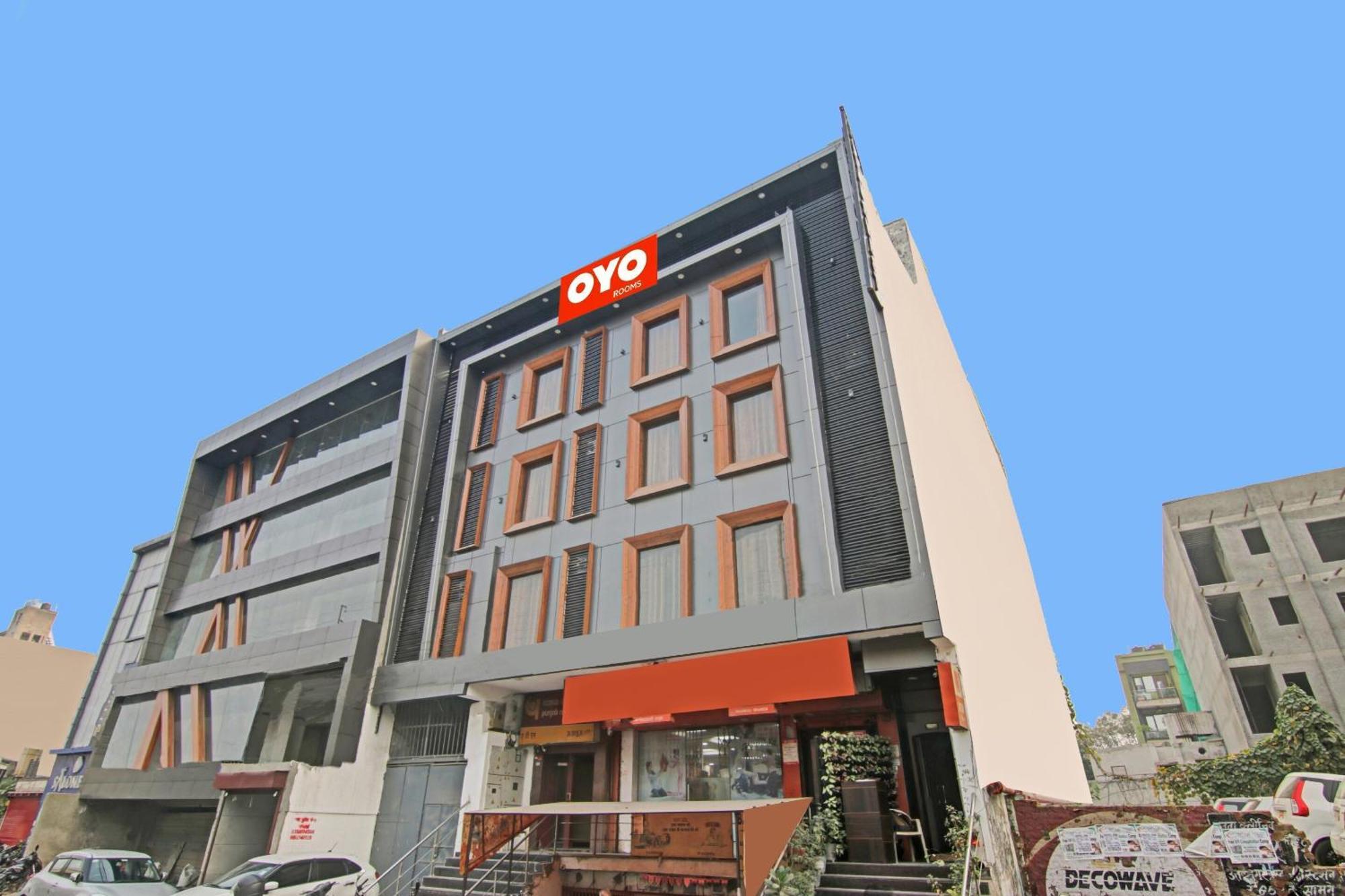 Hotel 19 West 뉴델리 외부 사진