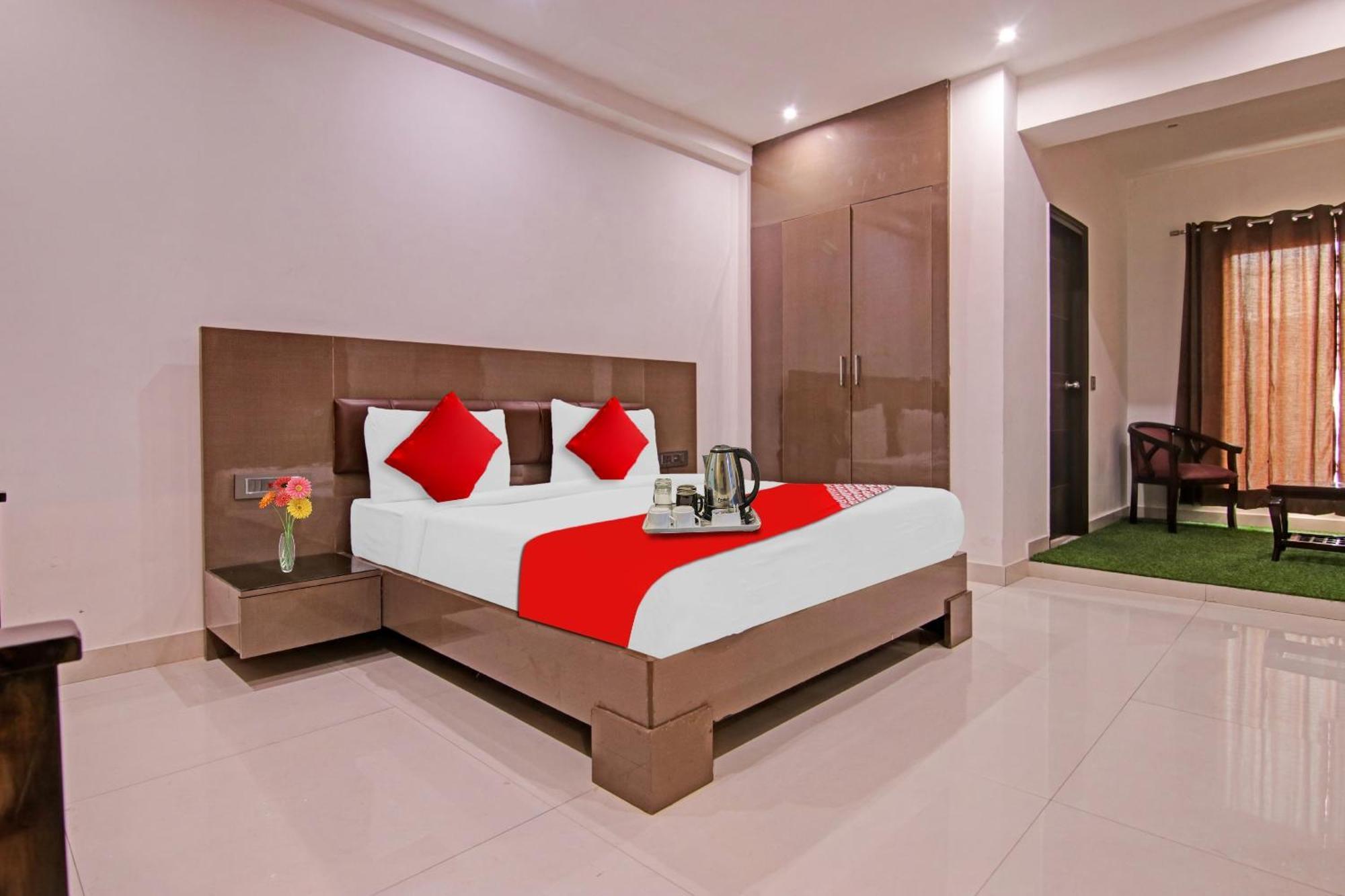 Hotel 19 West 뉴델리 외부 사진